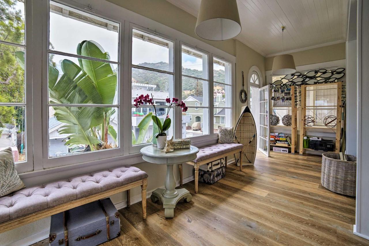 Charming Renovated Townhome, Walk To Beach! *